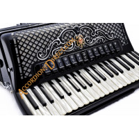 Scandalli Super L 41 Key 120 bass double tone chamber traditional piano accordion. MIDI options available.